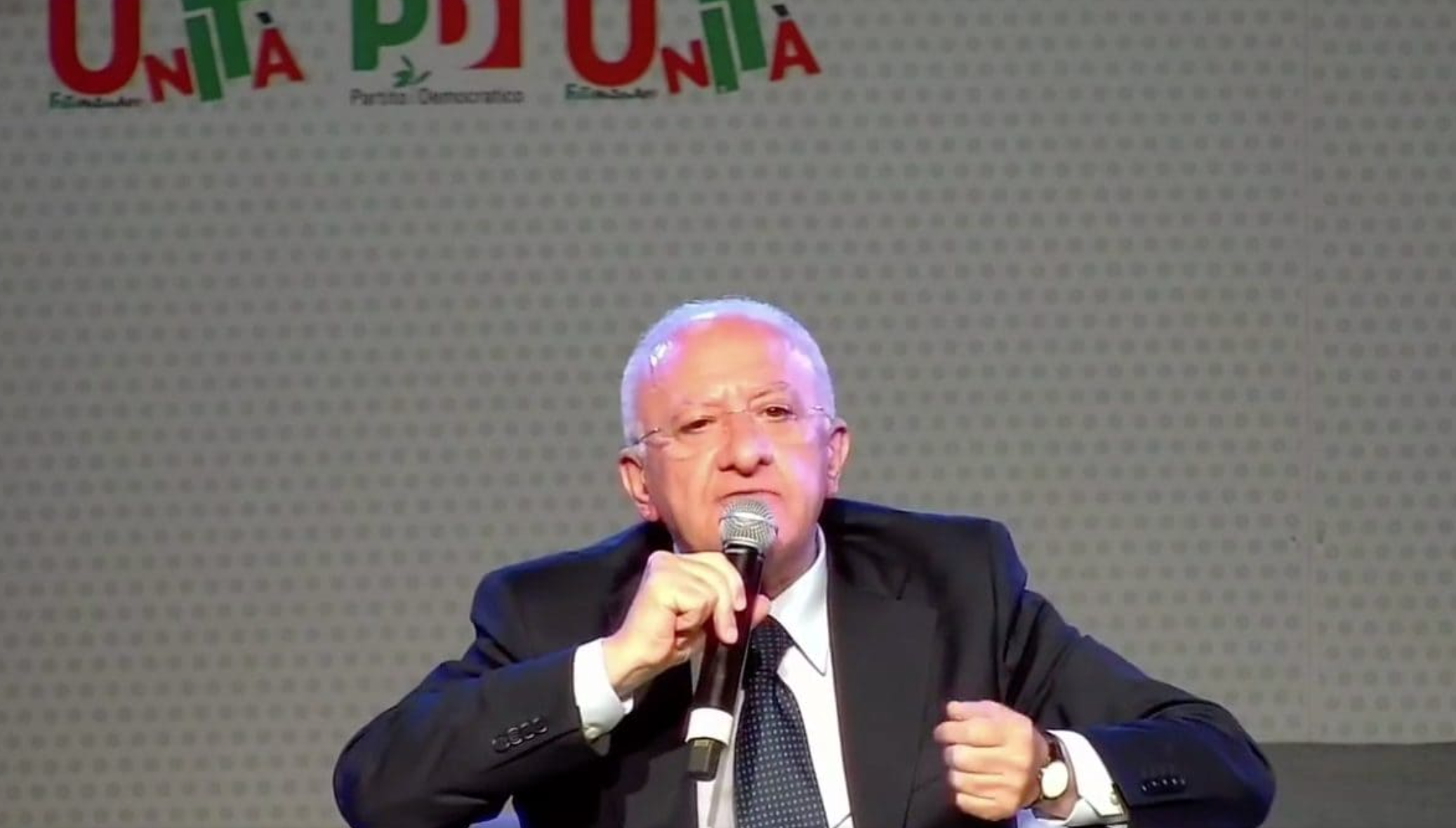 Festa dell’Unità nella bufera: De Luca scatenato contro il ddl Zan 1